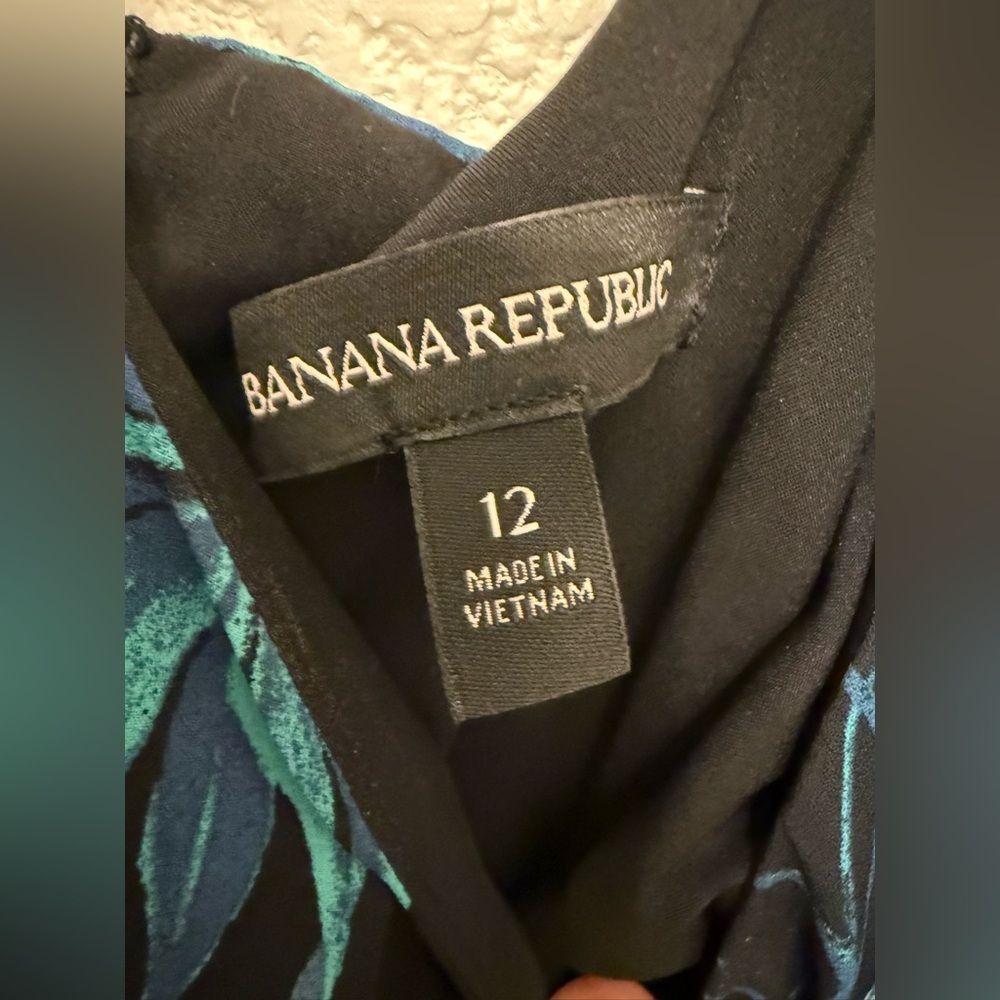 Banana Republic Black Maxi Dress with Floral Design - Picture 2 of 3